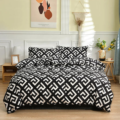 Black and White Bedding Set for Double Bed