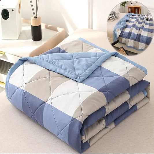 Air Condition Thin Comforter Blanket