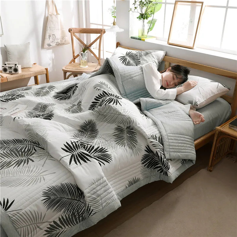 Simple Style Duvet for Summer Double Bed Linen Quilted Bedspread