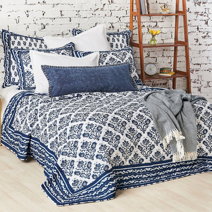 Cassie WILLIAMSBURG Quilt